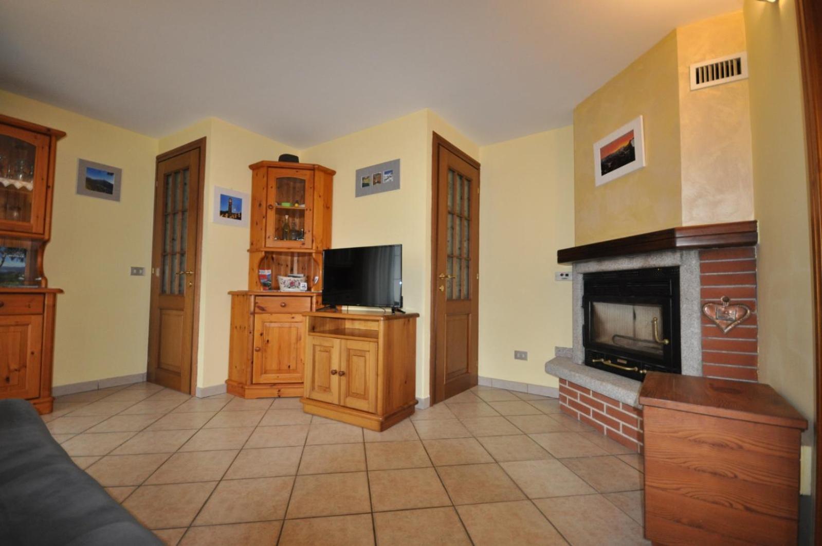 Appartement Cat Marvei à Villadossola Extérieur photo